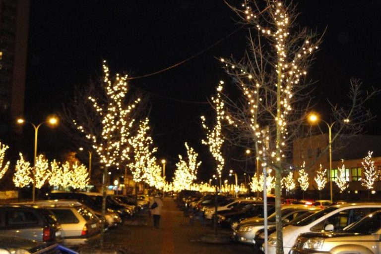 Město rozšiřuje vánoční výzdobu