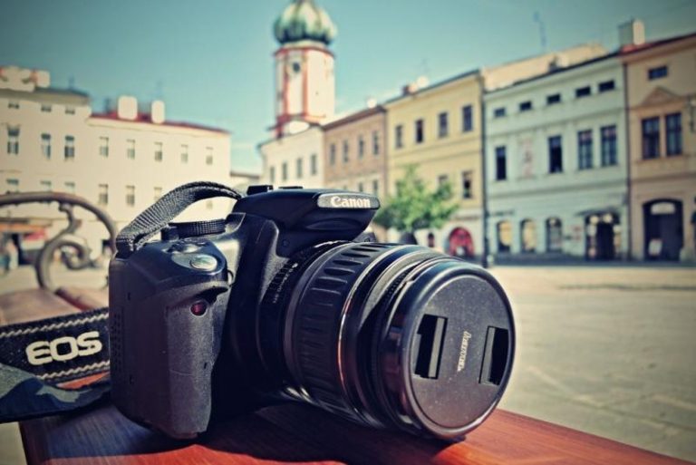 Naučte se základům fotografování. Ať už ve městě nebo v přírodě pod Lysou horou