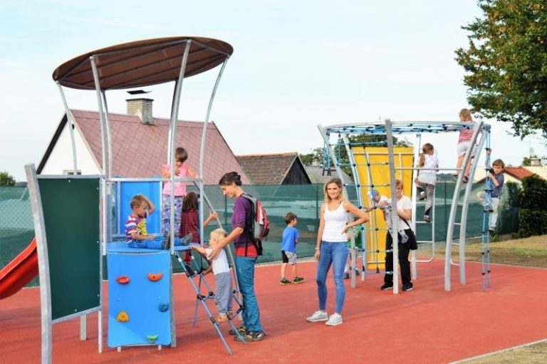 Další dětská hřiště