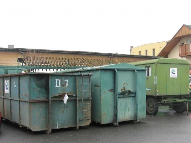 Svoz odpadu z okrajových částí města