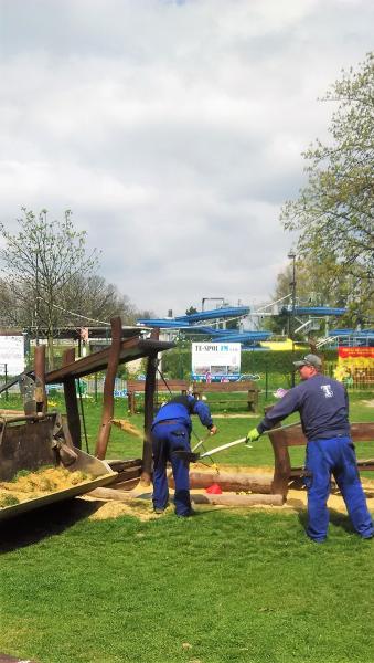 V pískovištích a na hřištích bude opět čistý písek