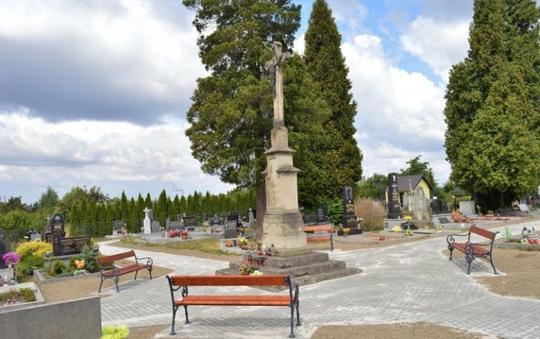 Vylepšený hřbitov mají i v Lískovci