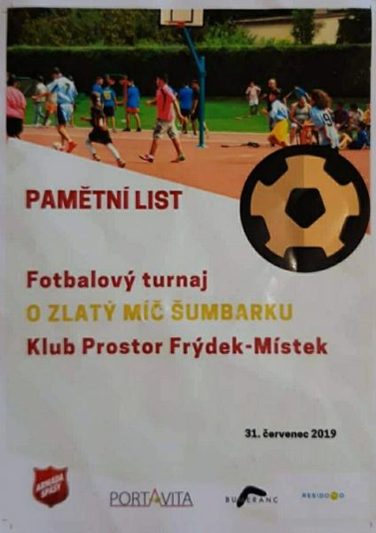 Klienti nízkoprahového zařízení pro děti a mládež vybojovali první místo na fotbalovém turnaji