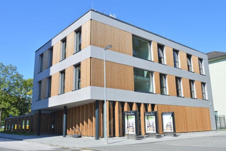 Seniorům ve městě se splnil sen o „vlastním objektu“