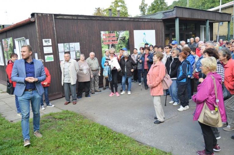 Senioři navštívili faunapark