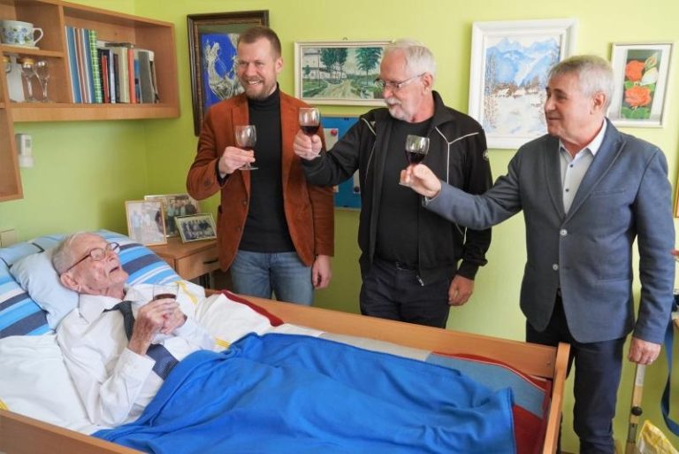 Primátor přál ke sto letům