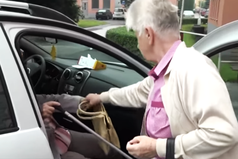 Taxi služba pro seniory bude v provozu od ledna