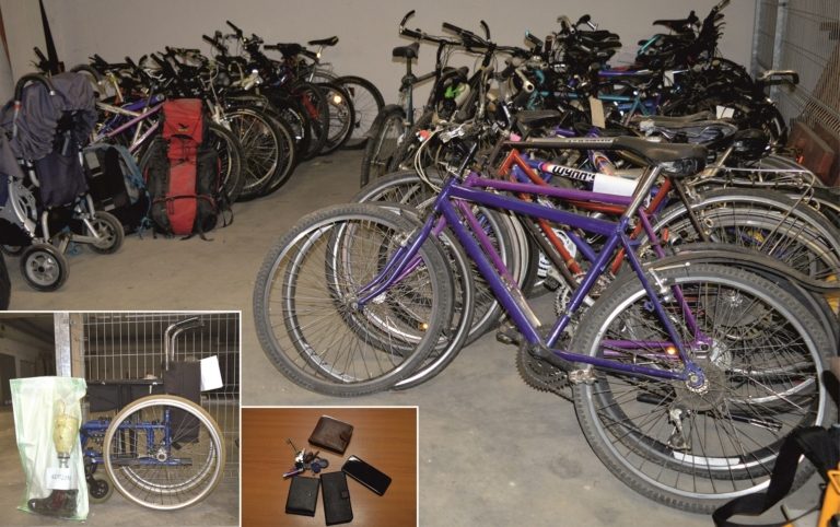 Ztráty a nálezy: peněženky, mobily i invalidní vozík