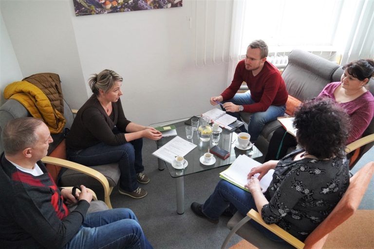 Město s Adrou zajistí pomoc lidem v karanténě