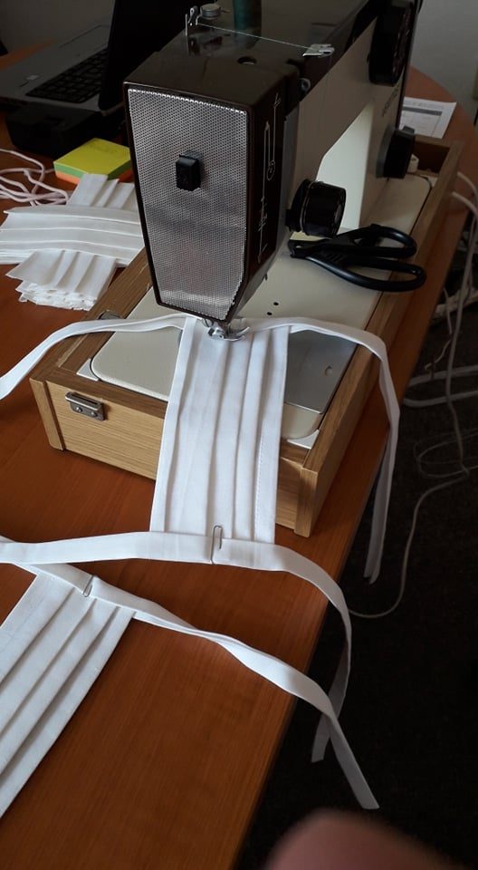 Sběrné místo pro ušité roušky je na magistrátu