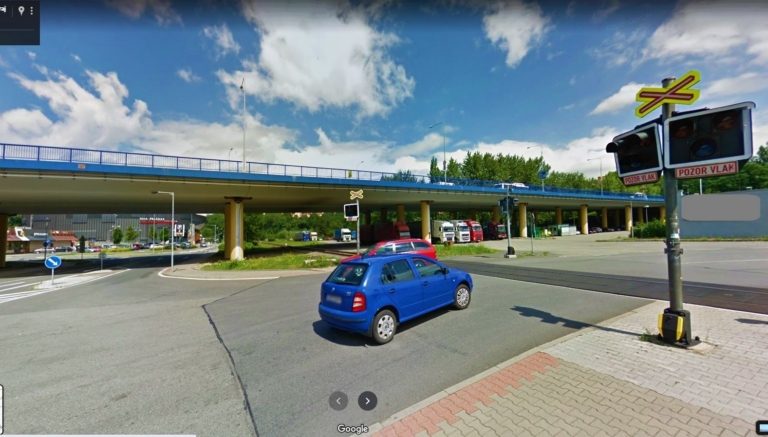 Přejezd u Polárky dostane závory