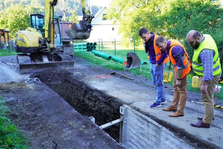 Ve Frýdku-Místku se rozšiřuje kanalizace i hřbitovy