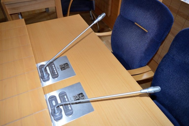 Zastupitelé odvolali předsedu kontrolního výboru