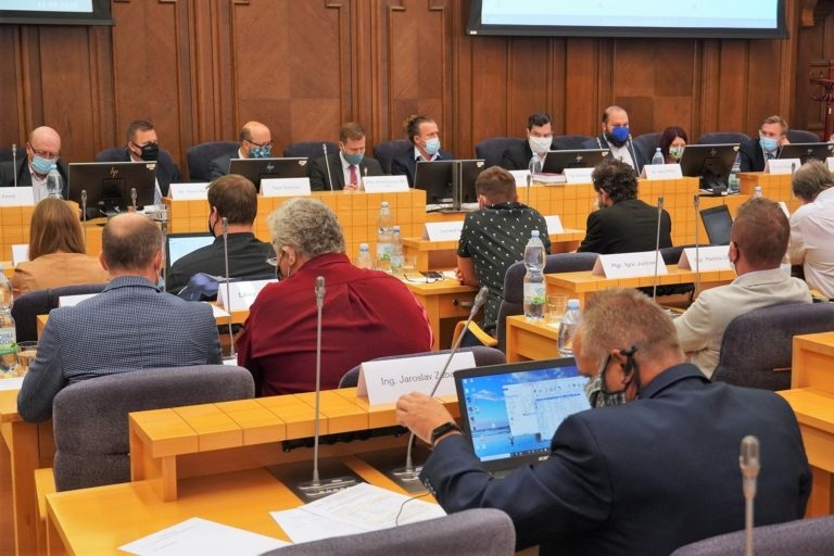 Město si vezme 200milionový úvěr