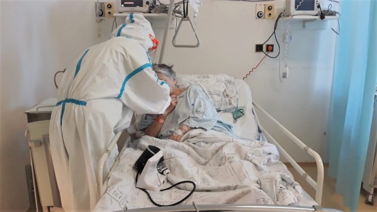 Koronavir – situace ještě není tragická, ale je vážná