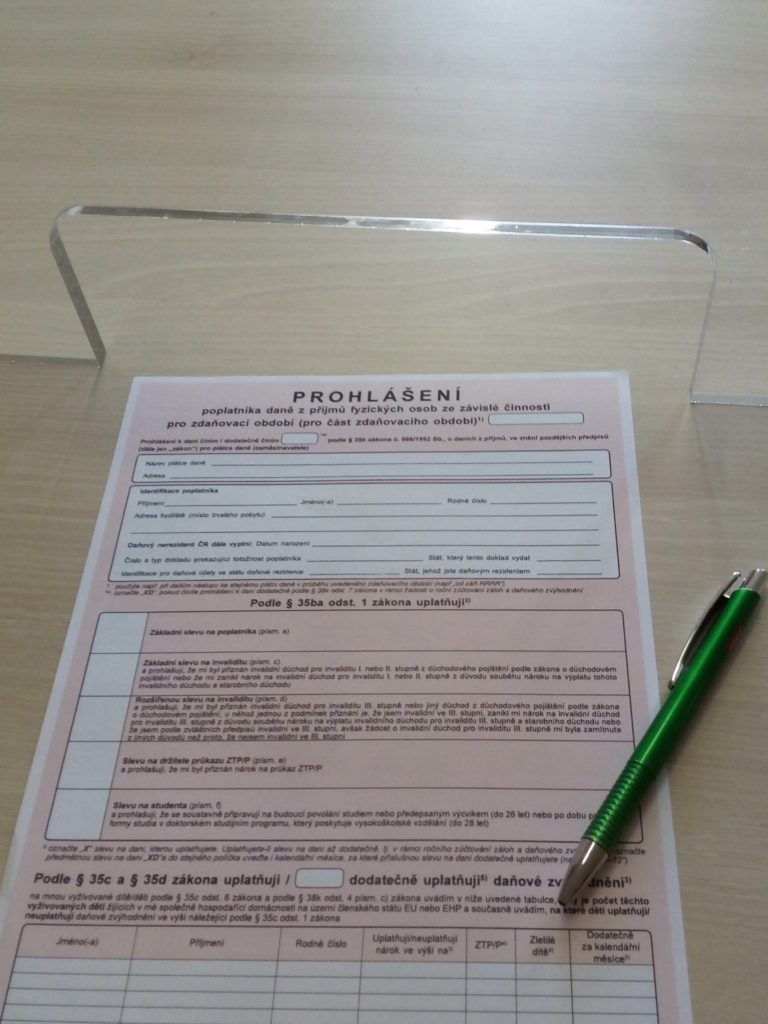 Vláda prodloužila termín pro podání daňového přiznání