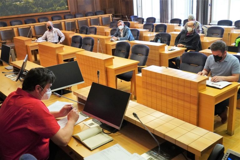 K hotelu Centrum vznikla komise