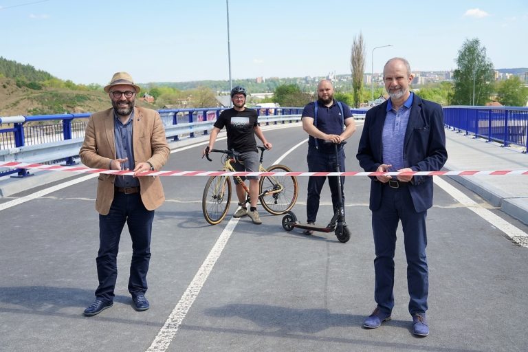 Město postavilo dva nové mosty na obchvatu