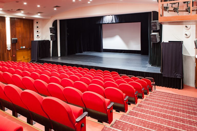 Kino Vlast opět otevírá pro veřejnost