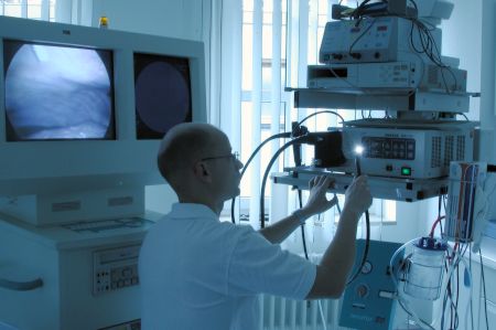 Japonský profesor ve Frýdku – Místku –  I. Moravskoslezské gastroenterologické sympozium s mezinárodní účastí