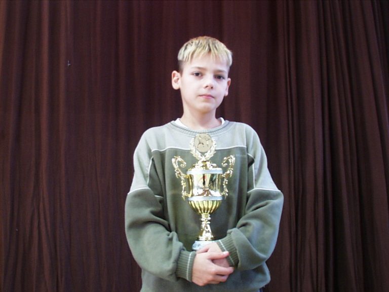 Naše Škola je 4. nejúspěšnější za rok 2003 v ČR