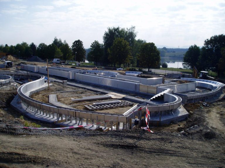 Stavba aquaparku se chýlí ke konci