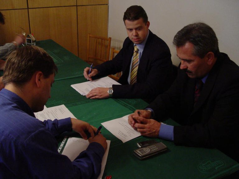 Město sleduje situaci fotbalového klubu