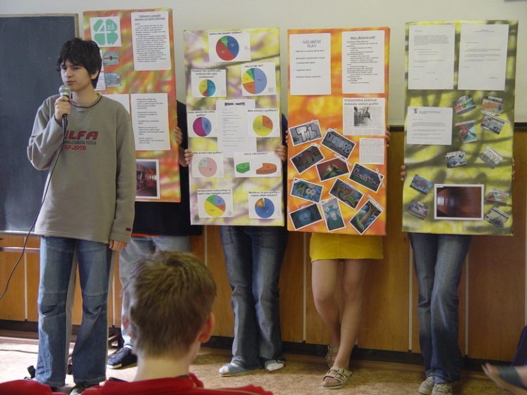 Děti si vzaly úřady pod drobnohled