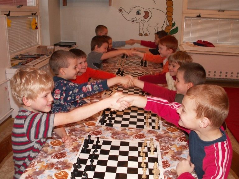 ŠACHY A MATEŘSKÉ ŠKOLY