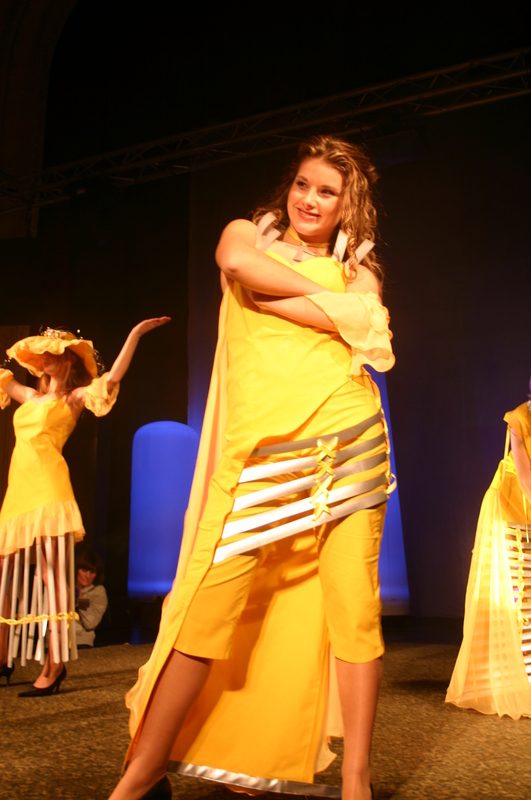 Oslava školy vyvrcholila módní přehlídkou