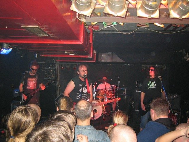 HORKÝŽE SLÍŽE + CHIKI LIKI TU-A