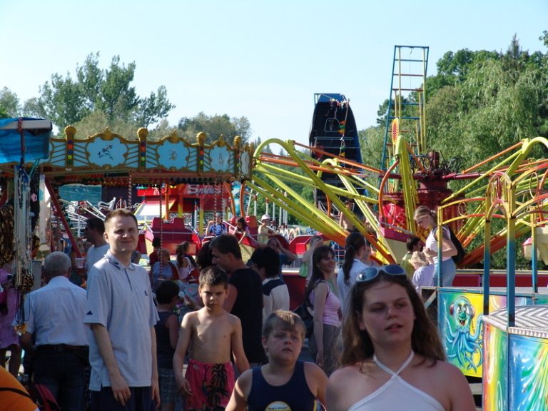 FRÝDECKO-MÍSTECKÝ VELETRH S MORAVSKOU POUTÍ