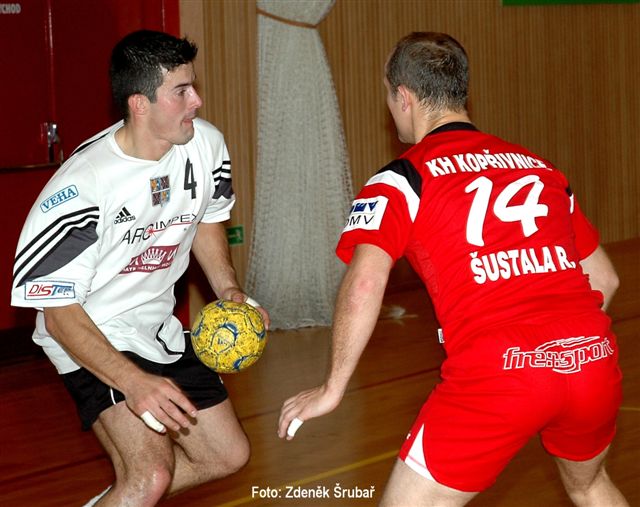 Házená v plném proudu !