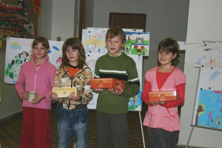 ADRA ODMĚNILA ŠKOLÁKY