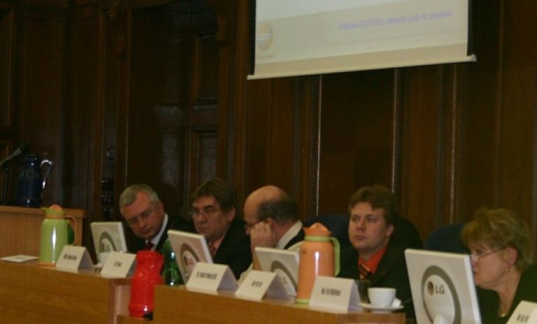 REKONSTRUKCE NEMOCNICE POTRVÁ NĚKOLIK LET