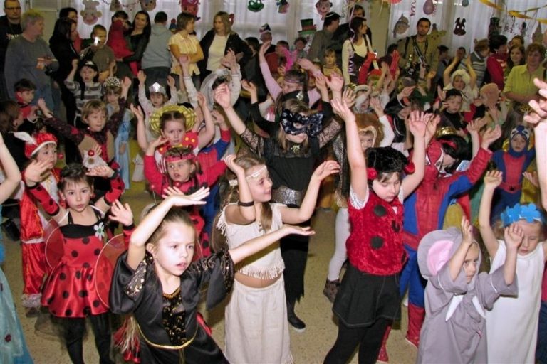 Milý pane Karnevale, račte dále, račte dále!