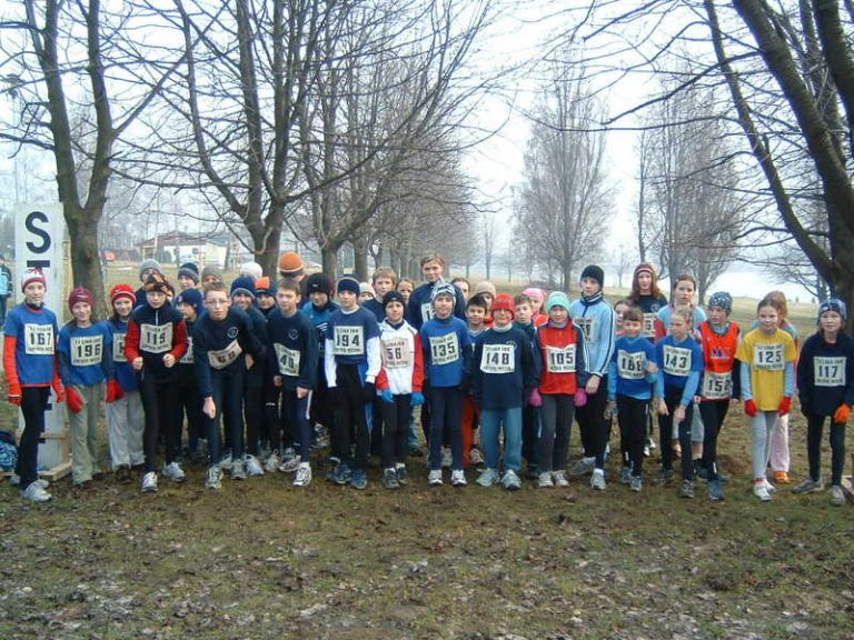 Početné pole běžců na Olešné