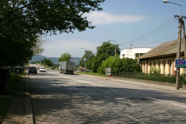 UZAVÍRKA MOSTU = houstnoucí doprava na ul. Ostravská a Příborská