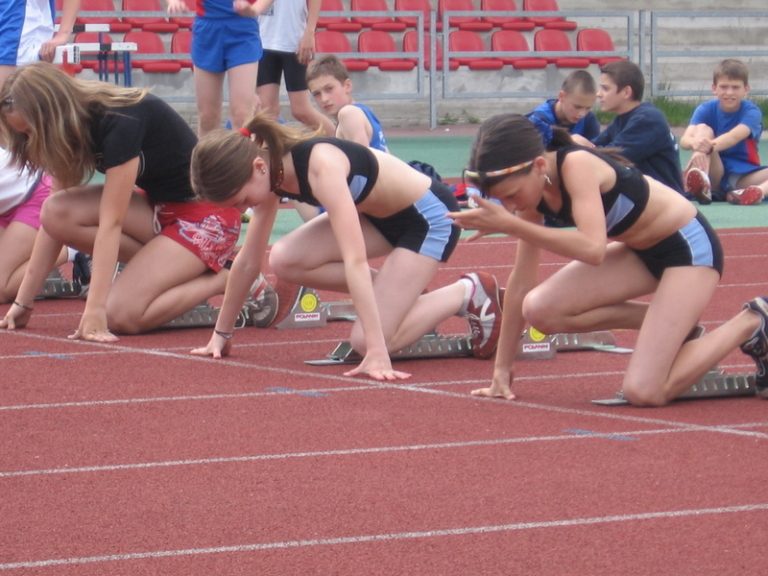 Nejmladší atleti vítězí