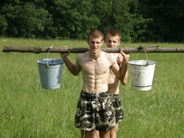 Boje o Mistrovské pásy STB