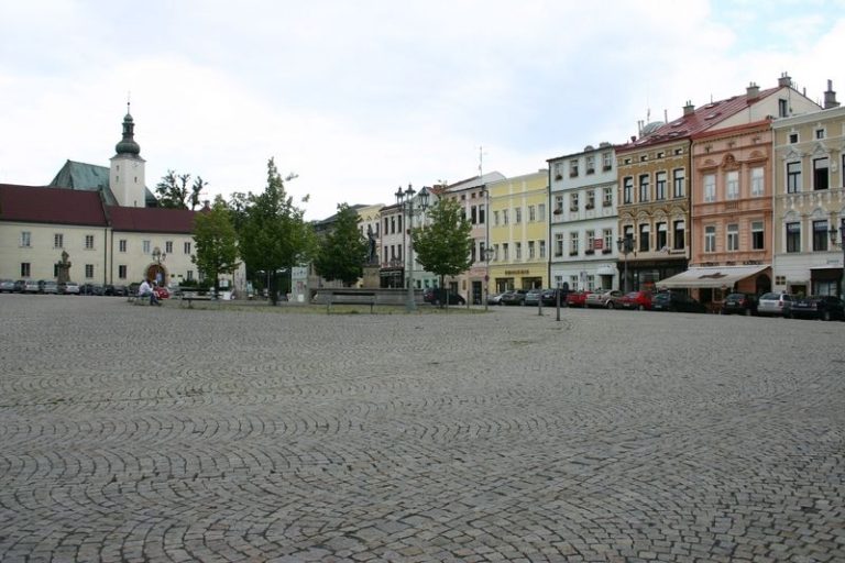 ZÁMECKÉ NÁMĚSTÍ BUDE UZAVŘENO