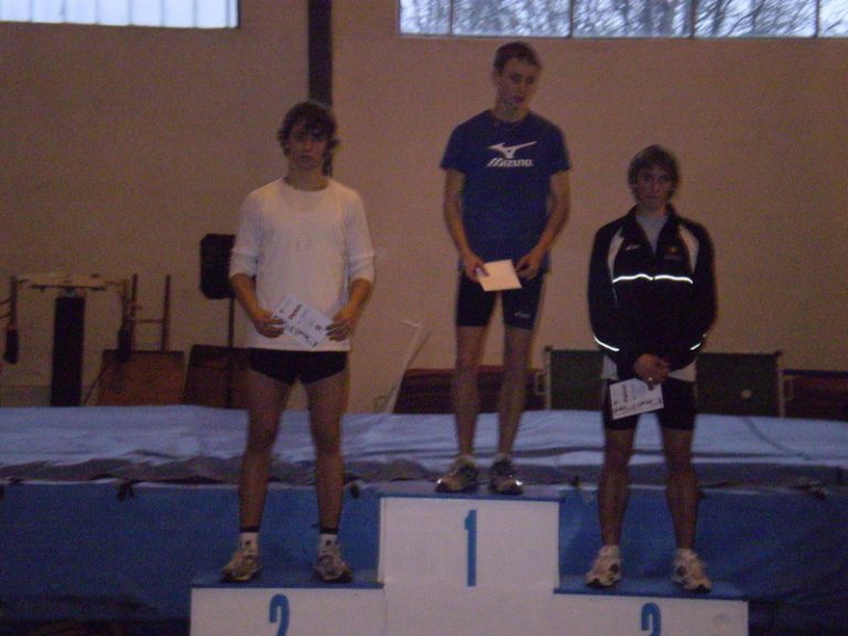 Michal Štefek sahá po medaili