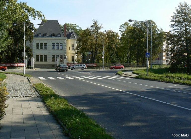 VÝSTAVBA NOVÉHO KRUHOVÉHO OBJEZDU