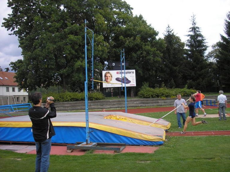 Atletky Slezanu do baráže o 1.ligu