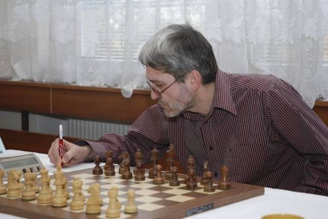 V Anglii dohráno . . . . . .