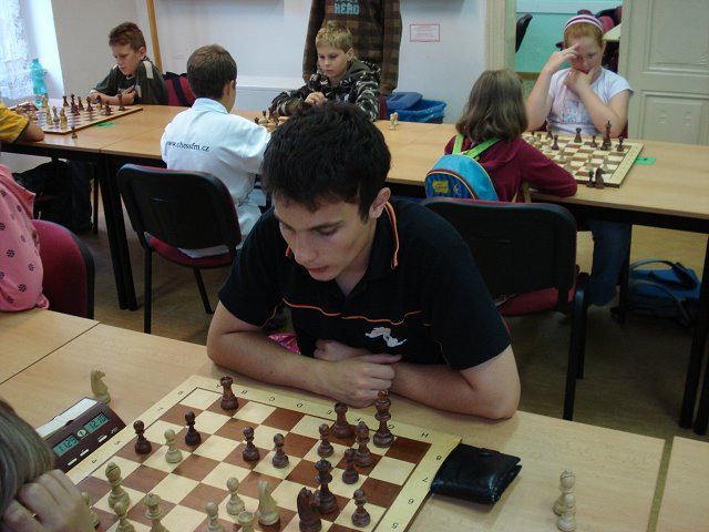 Hurá na „okres“