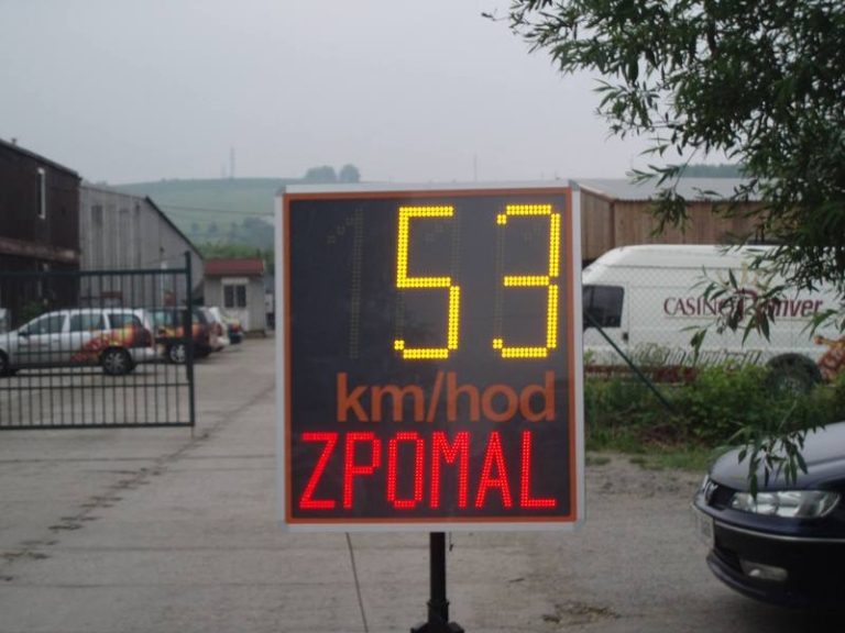 MĚSTO ZAKOUPILO RADAROVÉ MĚŘIČE RYCHLOSTI