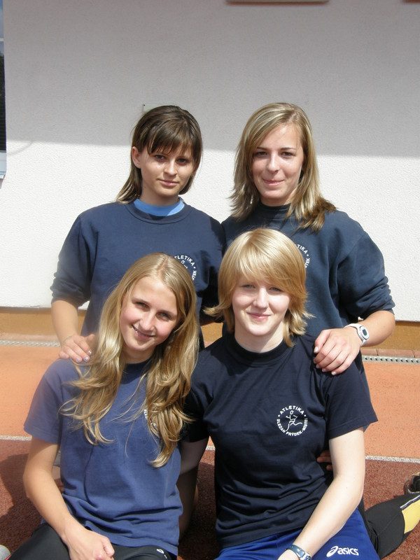 Titul a oddílový rekord štafety