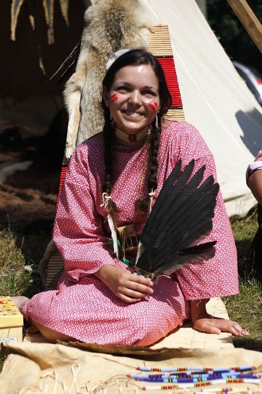 FRÝDEK OVLÁDNOU INDIÁNI A KOVBOJOVÉ