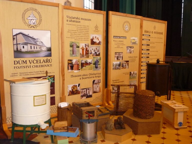 Včelaři na Landeku